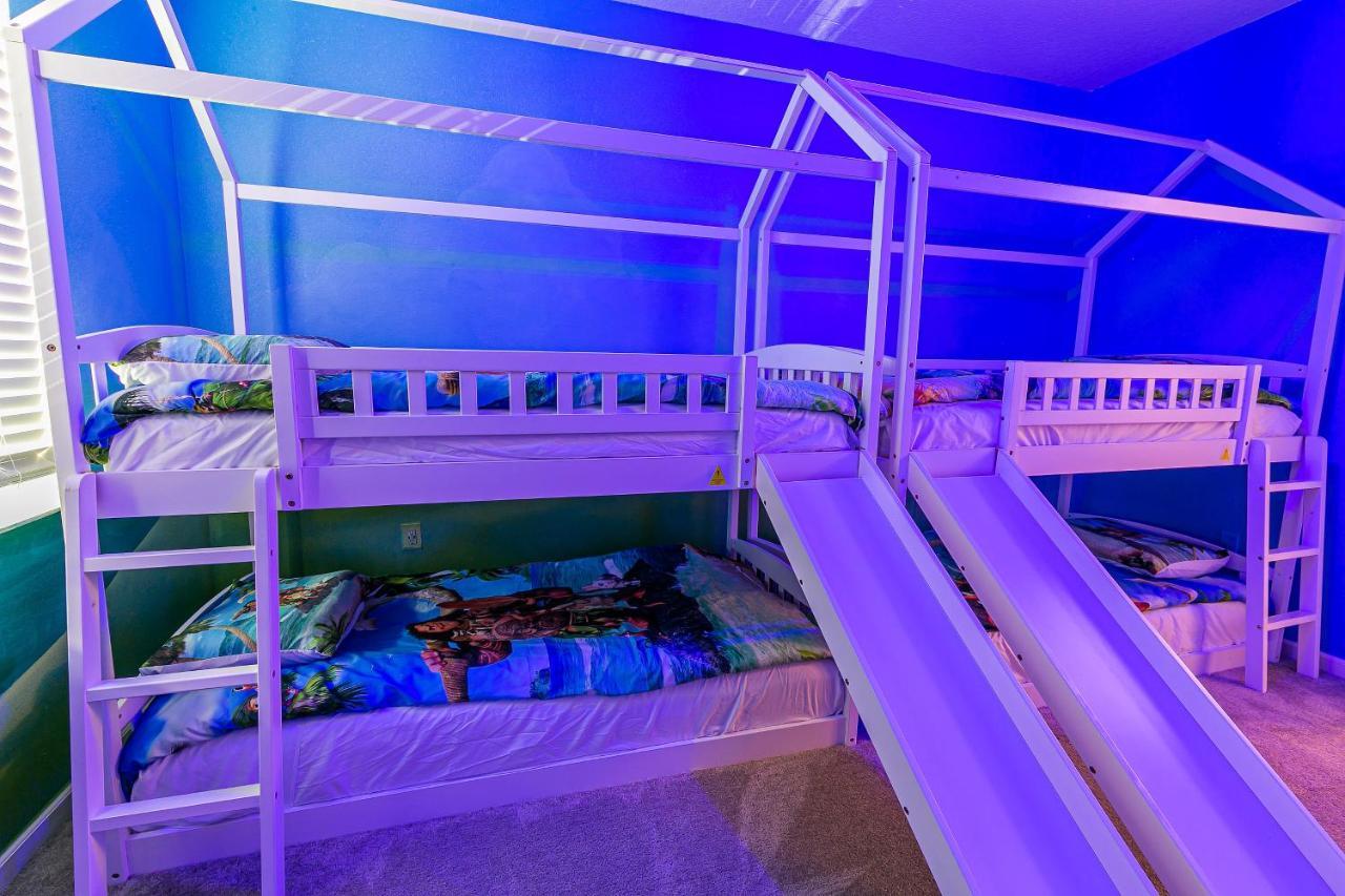 Luxury 12 Bedrooms Pool House 10 Min To Disney4630 Kissimmee Eksteriør billede